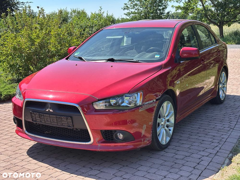 Mitsubishi Lancer - 1