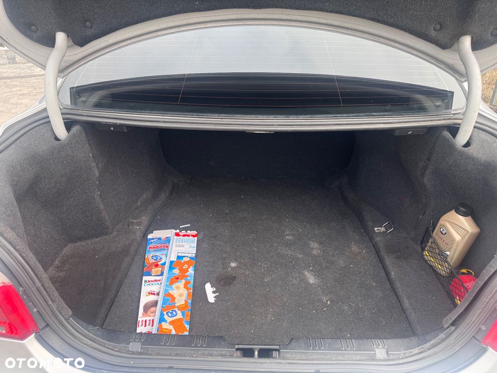 BMW Seria 5 523i - 16