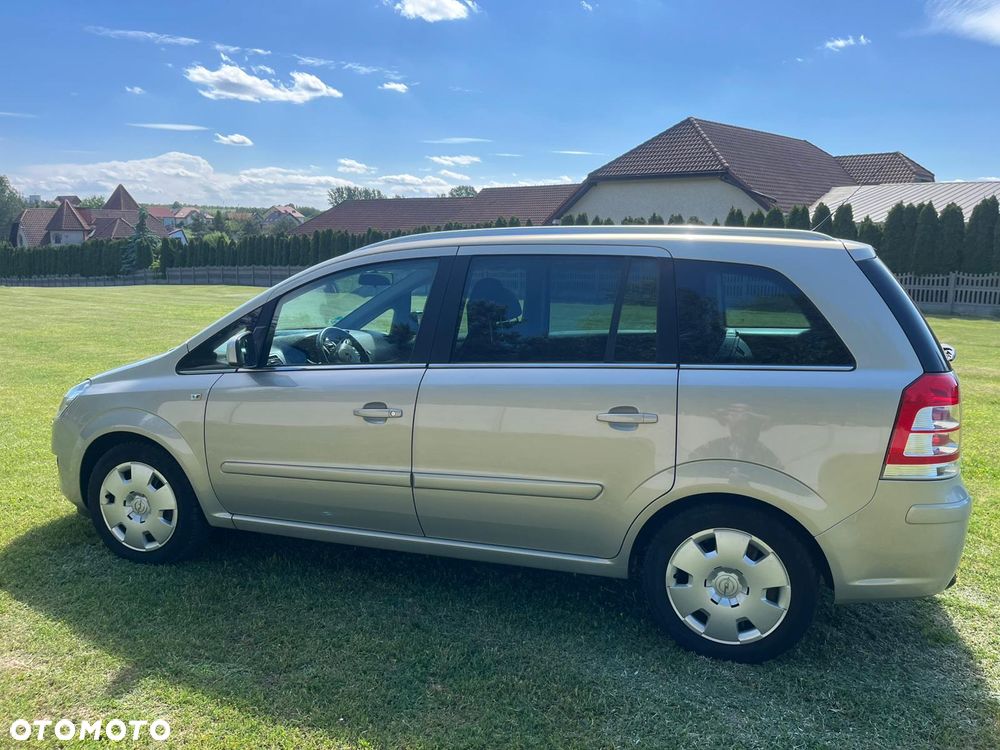 Opel Zafira 1.6 ECOFLEX Design Edition - 10