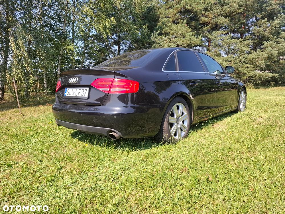 Audi A4 Limousine 3.2 FSI quattro tiptronic Ambition - 4