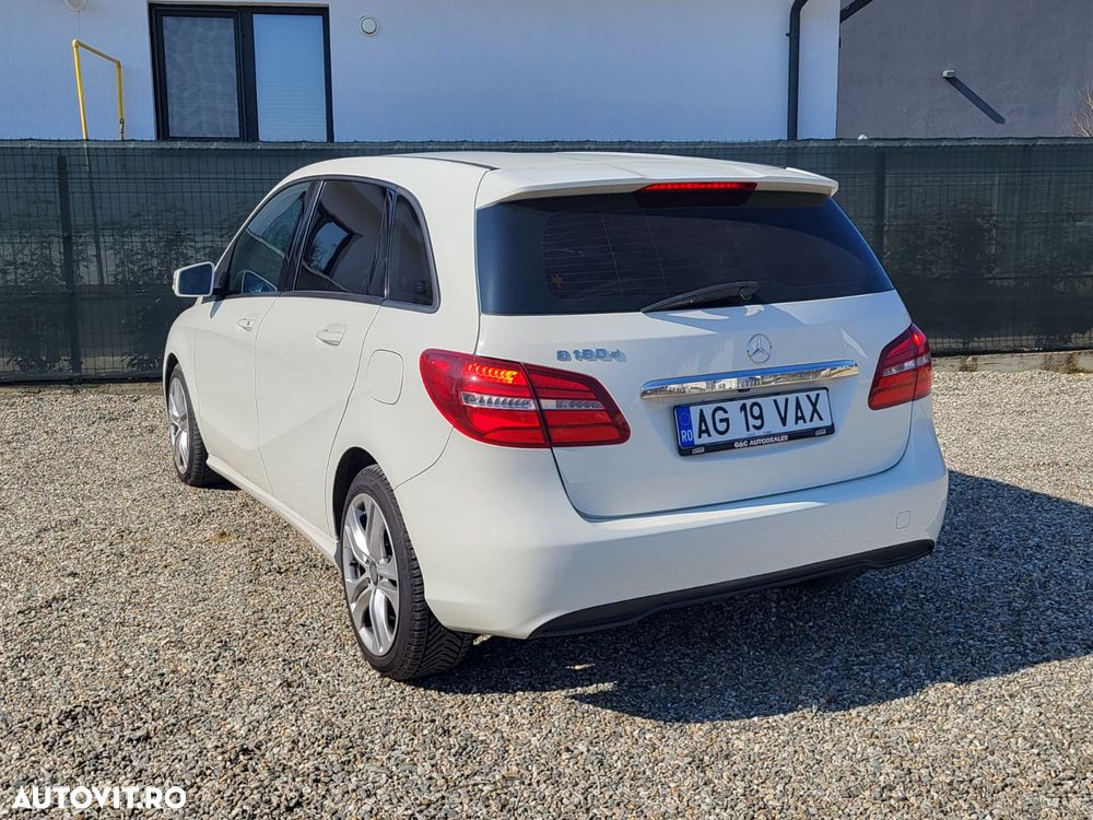 Mercedes-Benz B 180 - 6