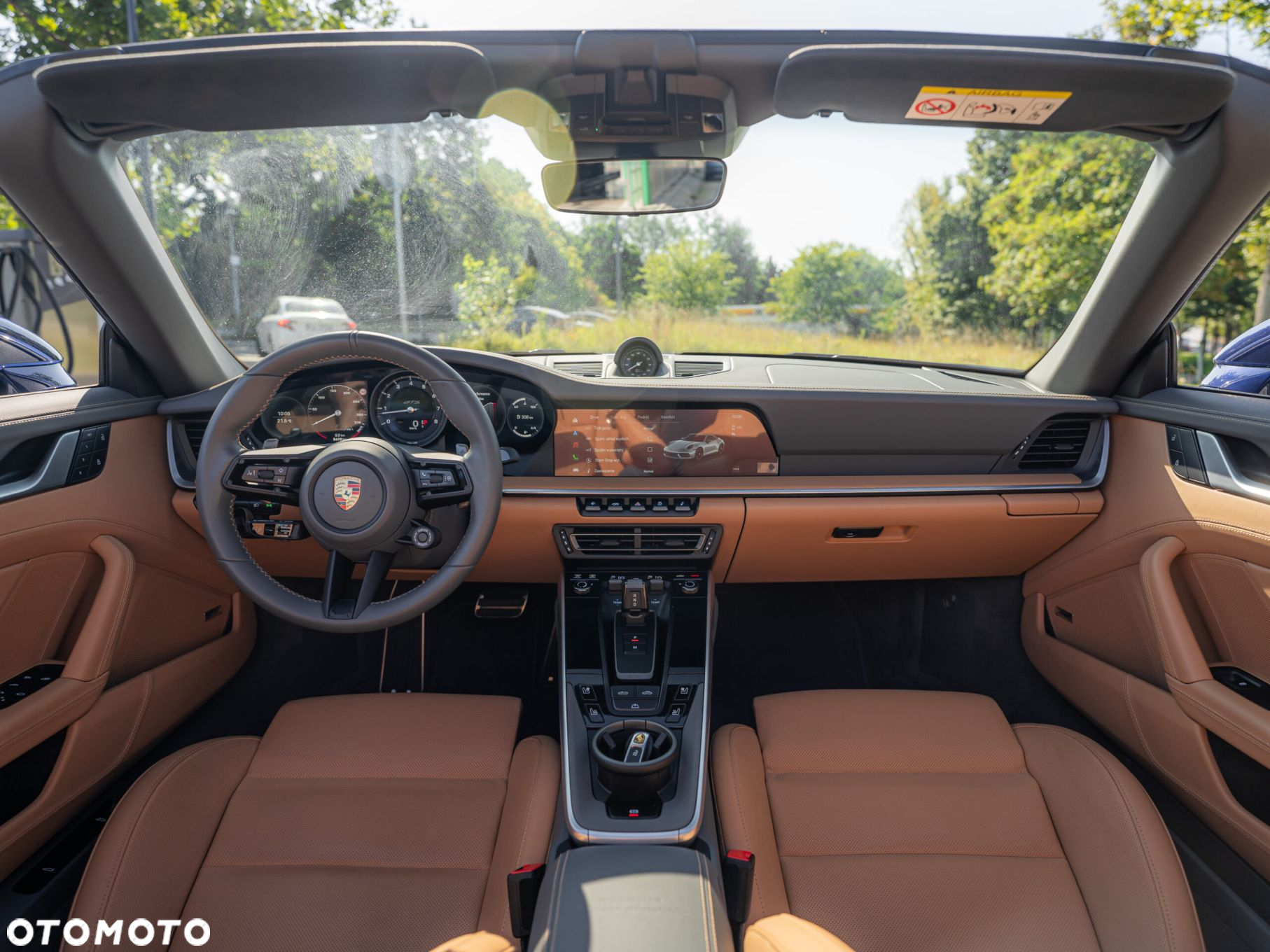 Porsche 911 Carrera GTS Cabrio - 21