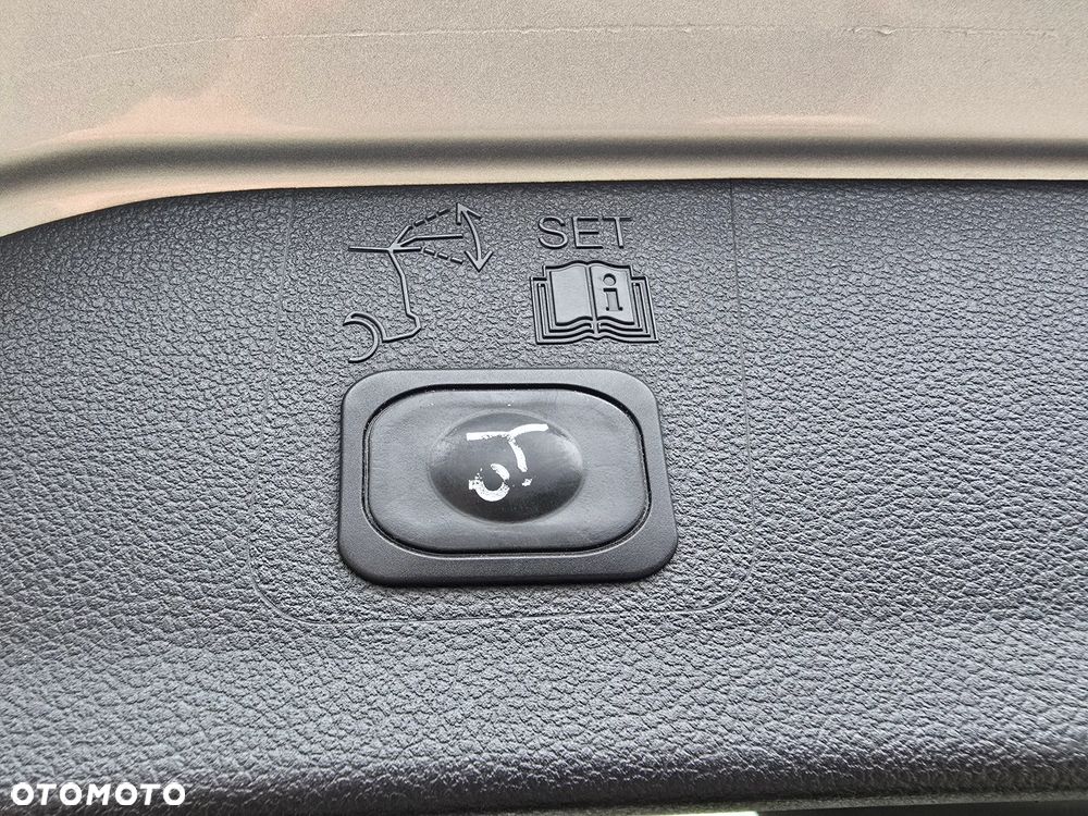 Ford Kuga 1.5 EcoBoost FWD Titanium ASS - 34