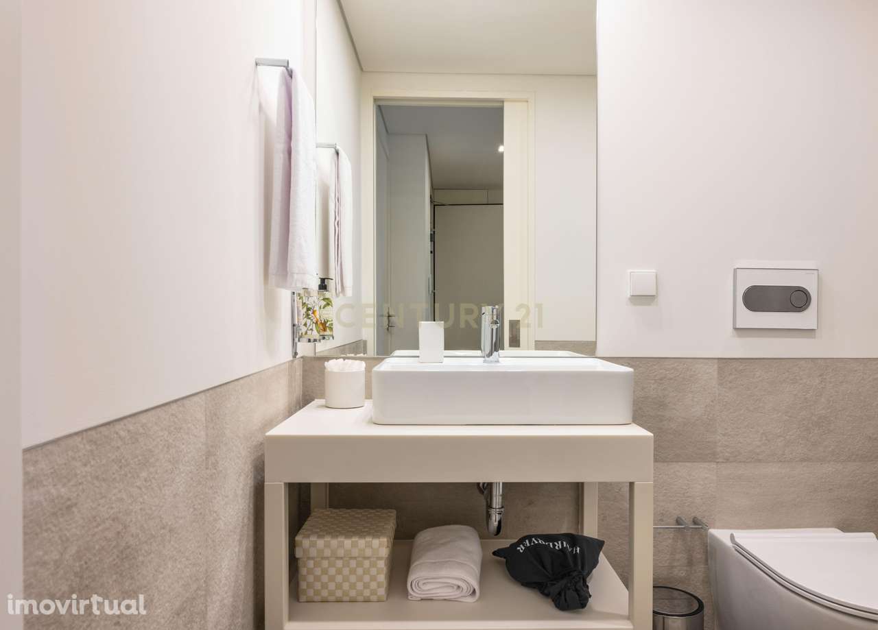 T1 Novo junto á Ribeira do Porto - Grande imagem: 2/21