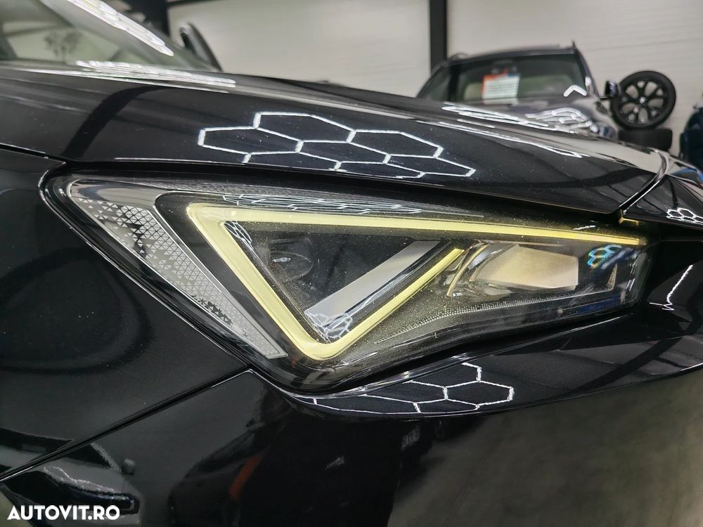 Seat Tarraco 1.4 e-Hybrid DSG FR - 31