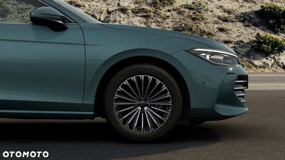 Volkswagen Passat - 8