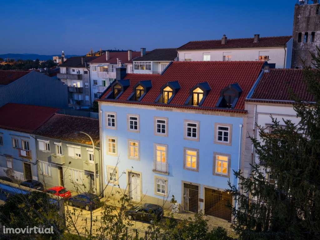 Apartamento T3 de luxo no Centro Histórico de Braga - Grande imagem: 2/56