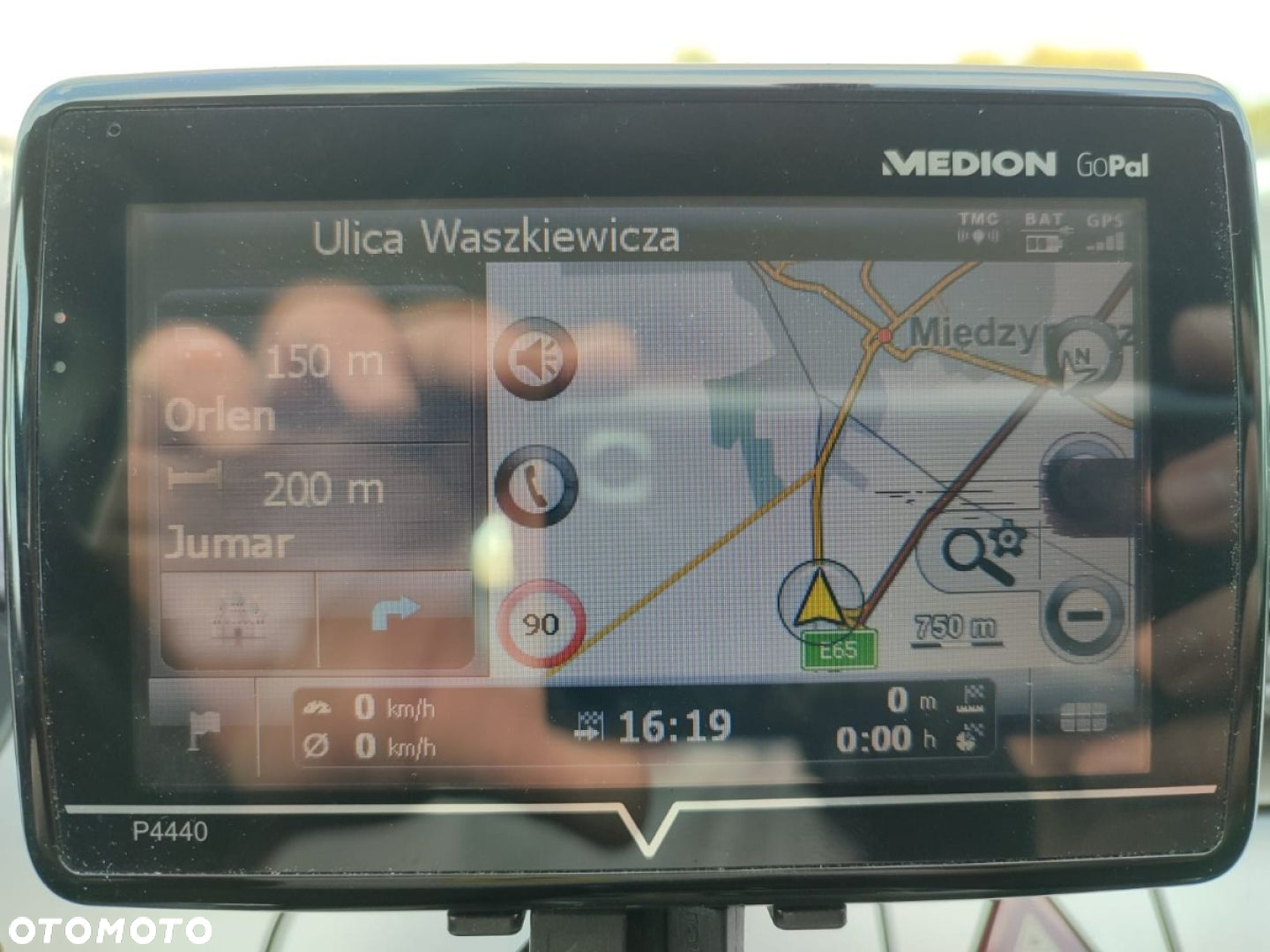 Volkswagen Passat - 11
