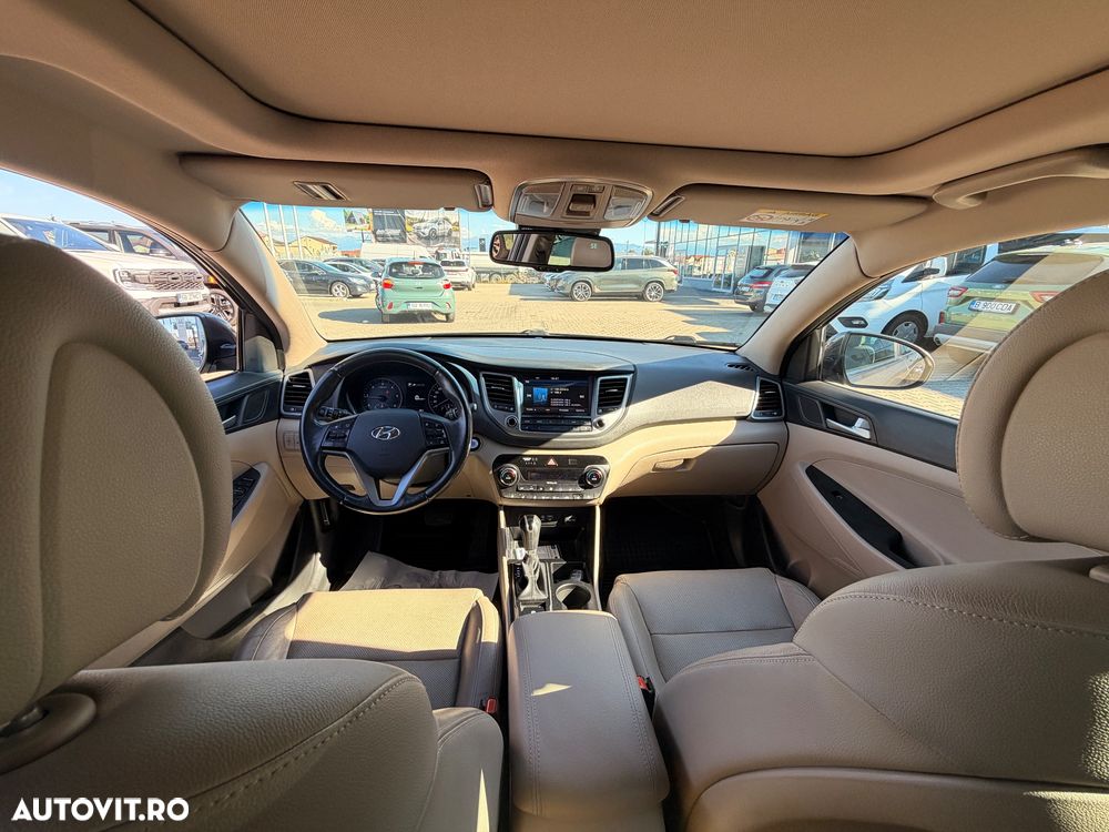 Hyundai Tucson 2.0 CRDI 4WD 6AT Luxury+ - 7