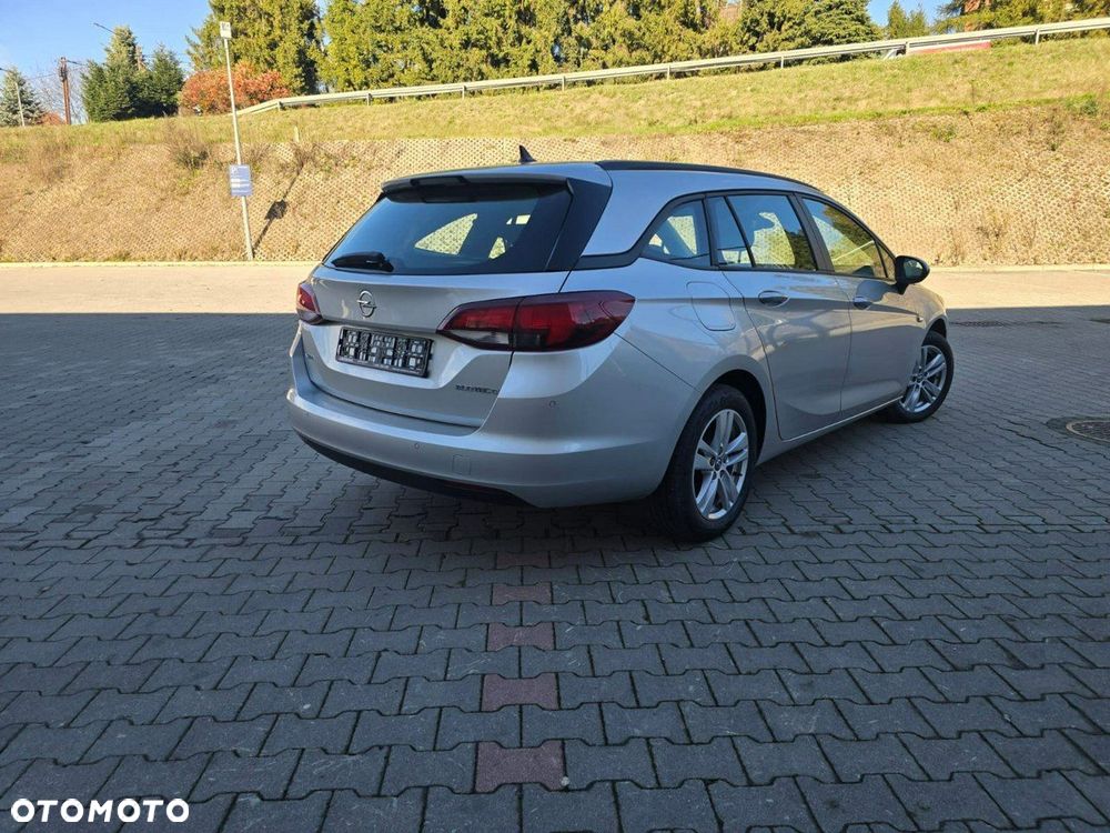 Opel Astra - 5