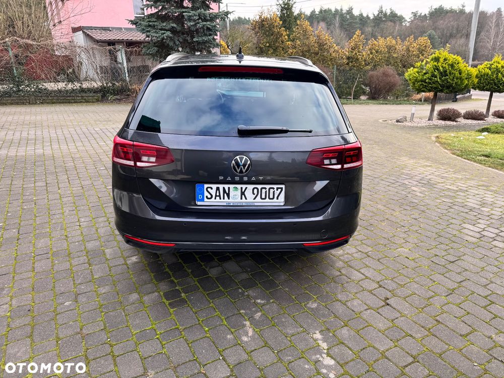 Volkswagen Passat 2.0 TDI SCR DSG Elegance - 6