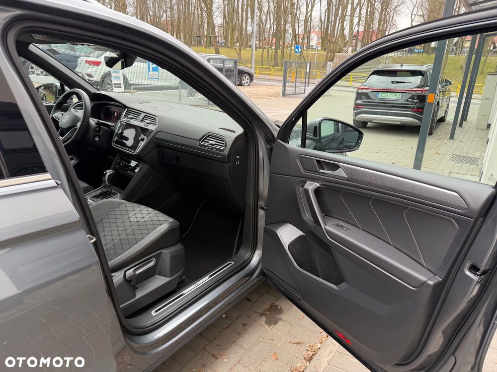 Volkswagen Tiguan Allspace 2.0 TDI SCR 4Motion DSG R-Line - 16