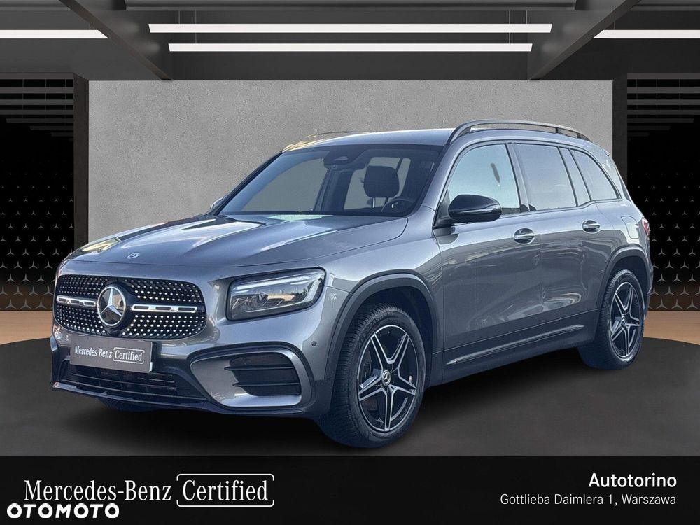 Mercedes-Benz GLB - 1
