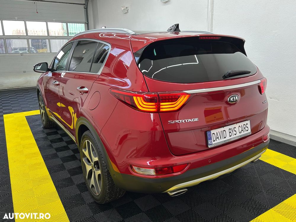 Kia Sportage 2,0 CRDI AWD Aut. GT Line - 4