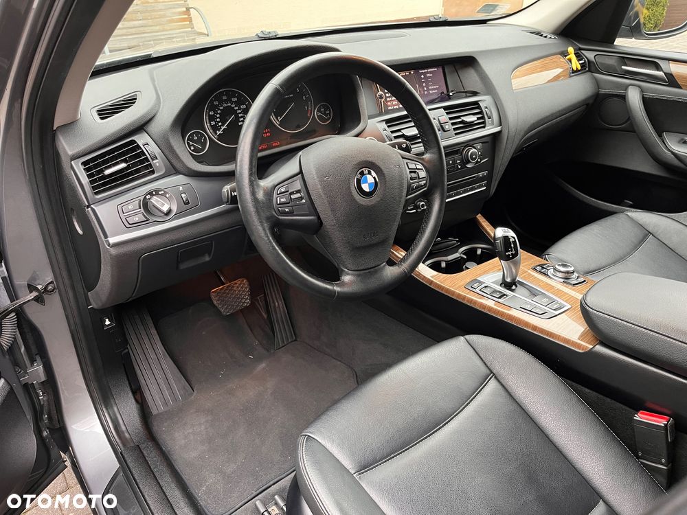 BMW X3 xDrive28i - 9