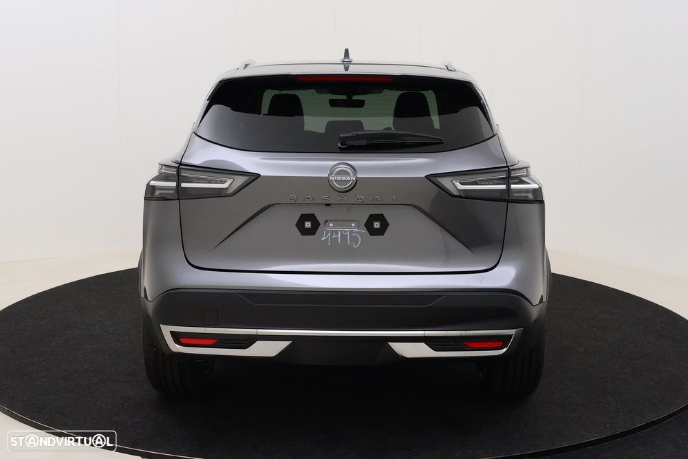Nissan Qashqai 1.3 DIG-T N-Connecta Xtronic - 8