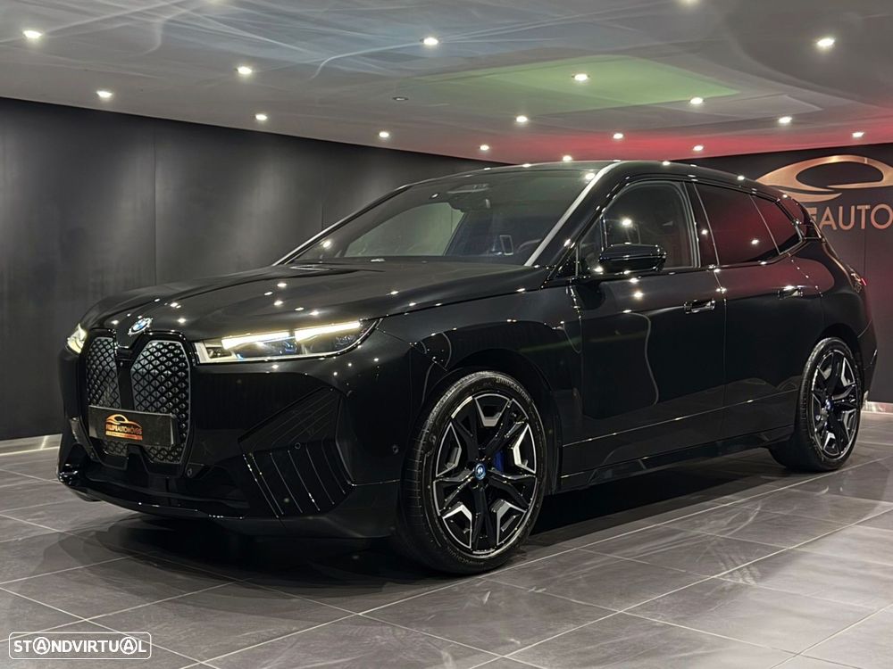 BMW iX xDrive 40 - 1