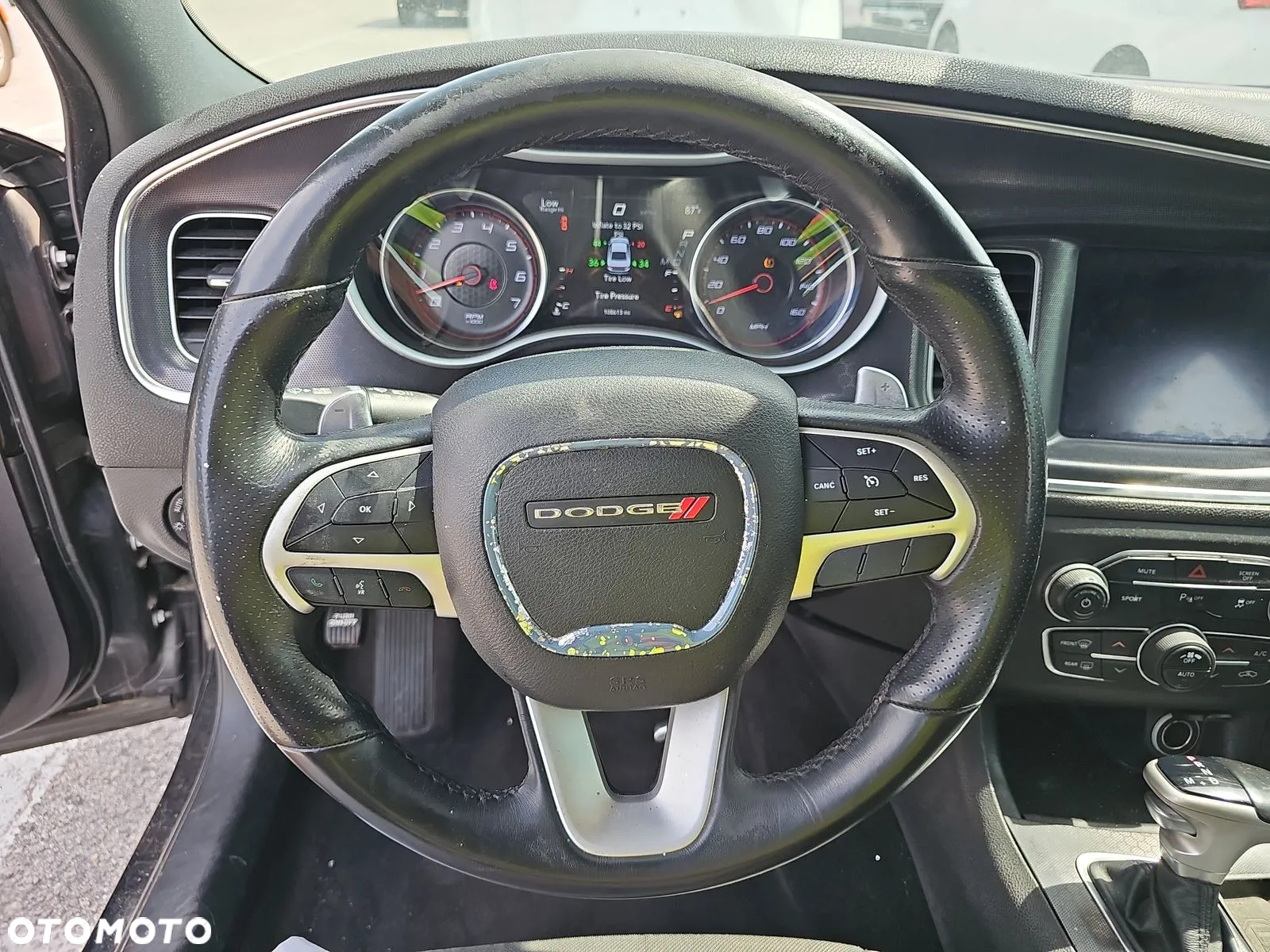 Dodge Charger 5.7 R/T - 16