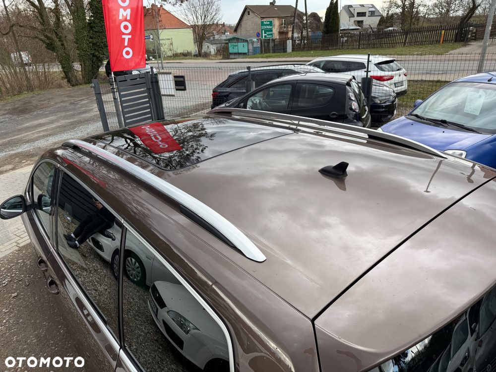 Volkswagen Sharan 2.0 TSI DSG Highline - 11