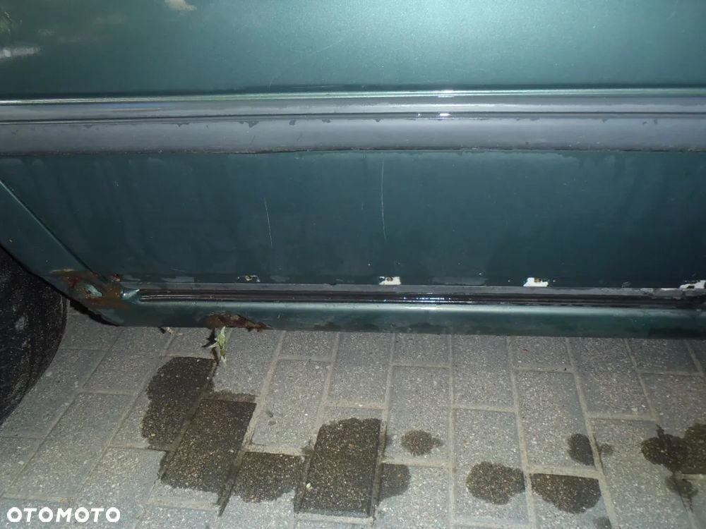 błotnik drzwi klapa tył mercedes w 124 w124  b ładne jak na ten rok 1988 duzo do nich - 28