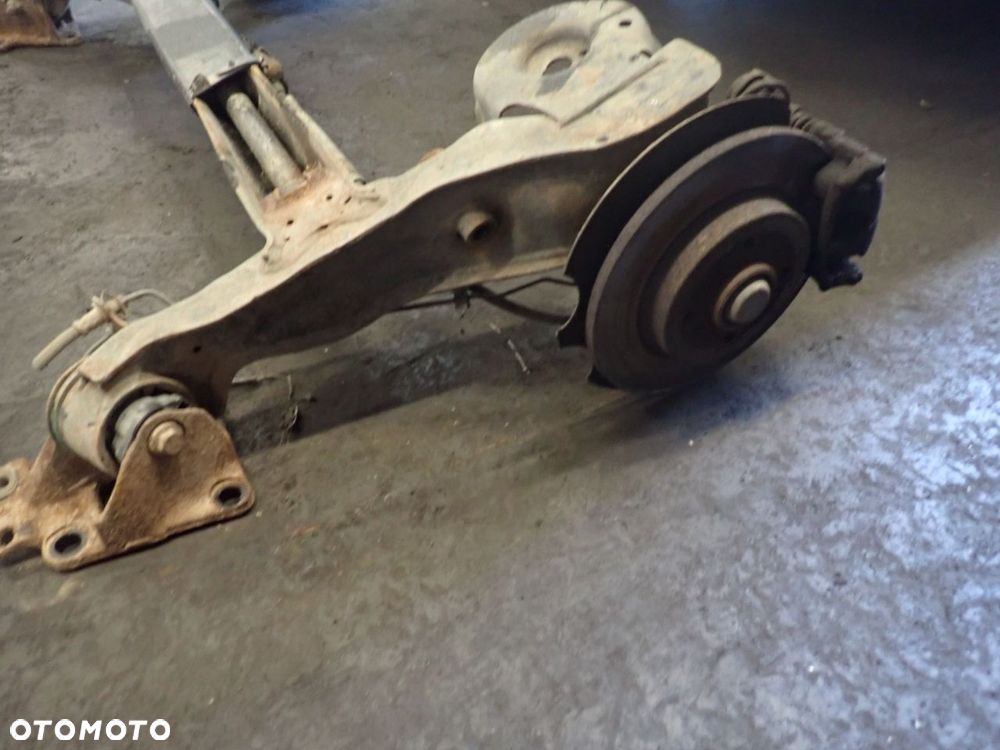 BELKA ZAWIESZENIA CITROEN C4 PICASSO - 3