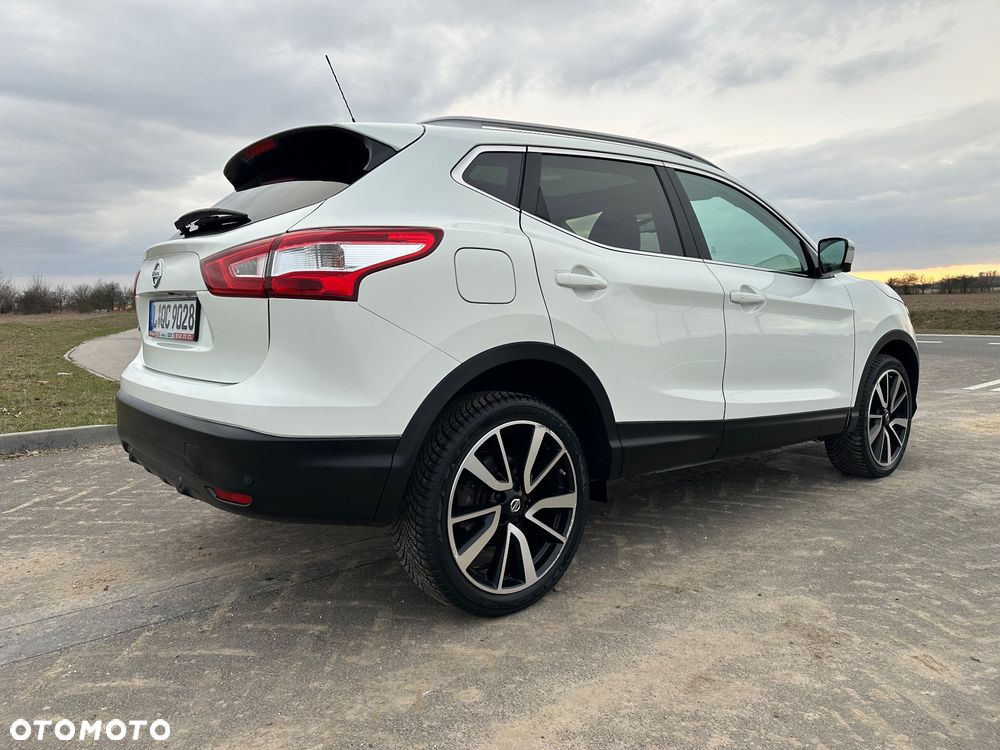 Nissan Qashqai 1.6 DIG-T Tekna - 23