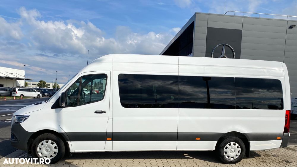 Mercedes-Benz Sprinter - 1