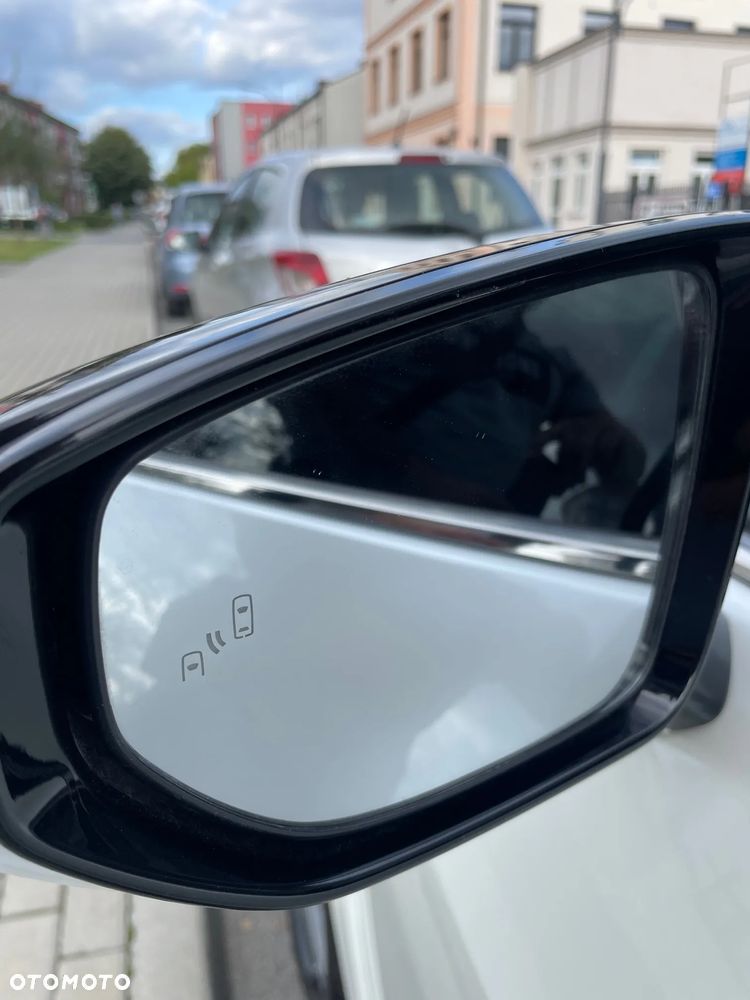 Lexus UX 250h (E-FOUR) Executive Line - 5