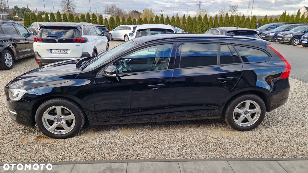 Volvo V60 D2 Kinetic - 4
