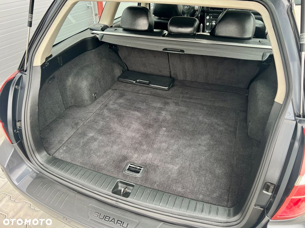 Subaru Outback 2.5i Automatik Trend - 14