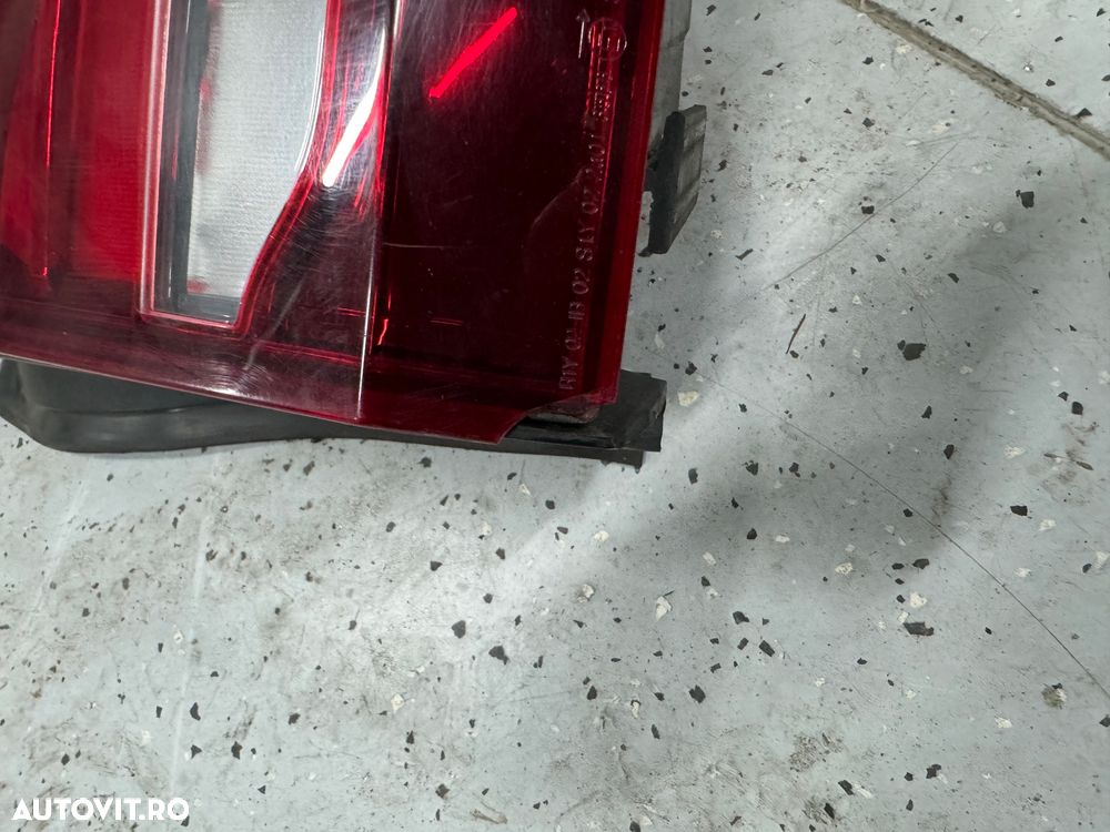 Tripla stop bmw x5 f15 (cu defect) - 5