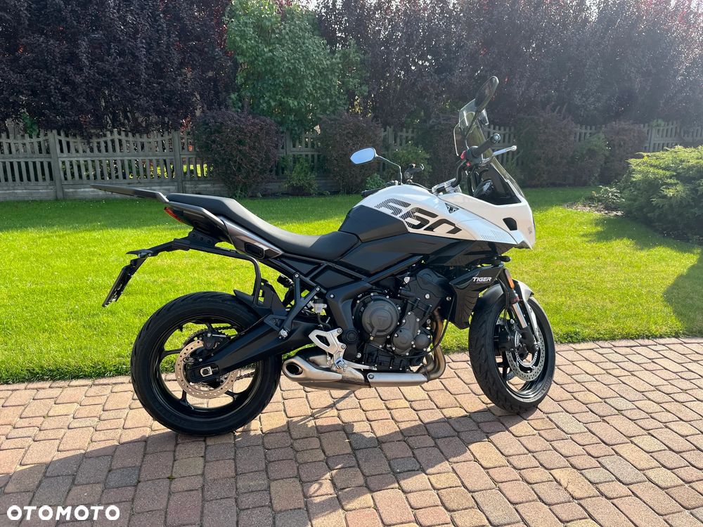 Triumph Tiger - 2