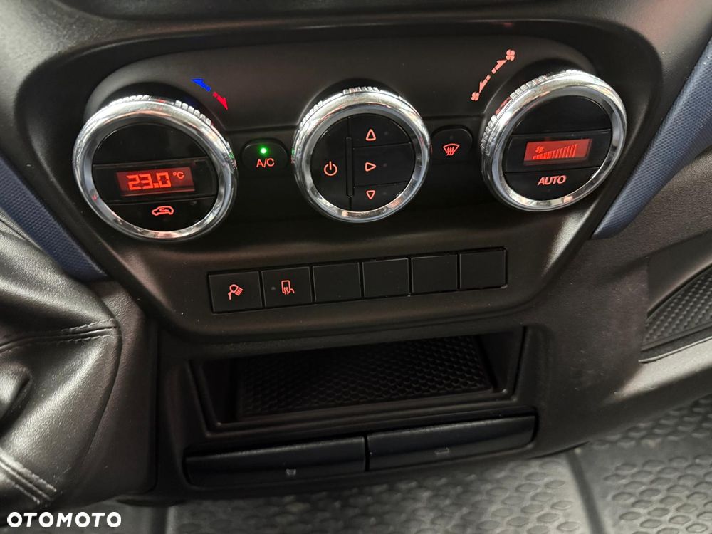 Iveco Daily 35S180,3.0 180KM, L3H2, HiMatic, Zadbany - 20