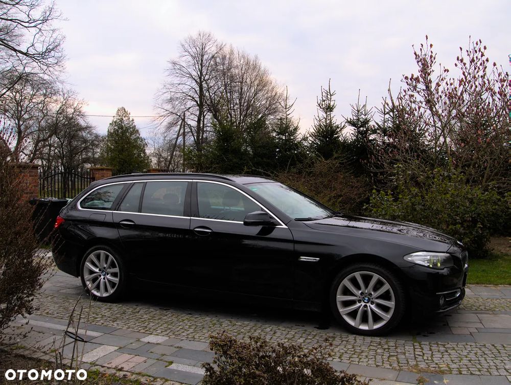 BMW Seria 5 520d Luxury Line - 4