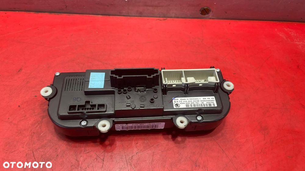 PANEL NAWIEWU KLIMATYZACJI SKODA OCTAVIA II  3T0820047H - 2