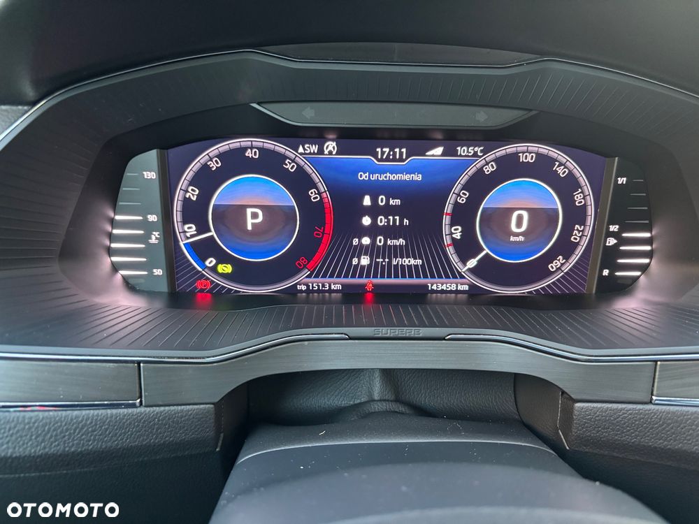 Skoda Superb 2.0 TSI 4x4 Scout DSG - 24