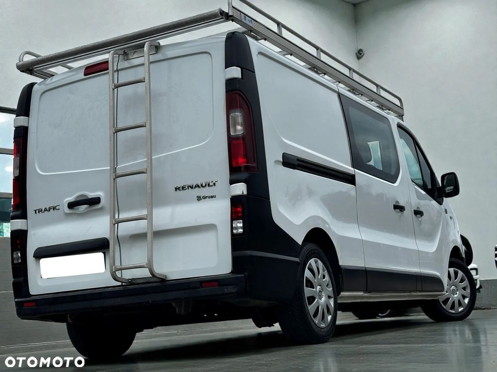 Renault Trafic - 18