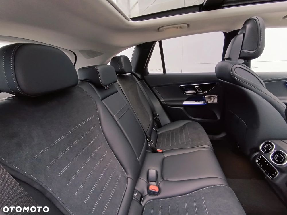 Mercedes-Benz GLC - 6