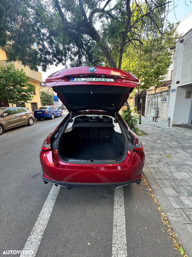 BMW i4 - 4