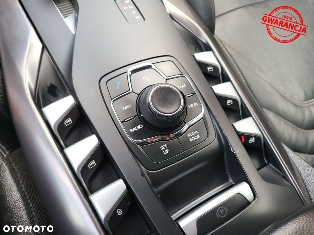 Citroën DS5 2.0 HDi Hybrid4 SoChic MCP - 36