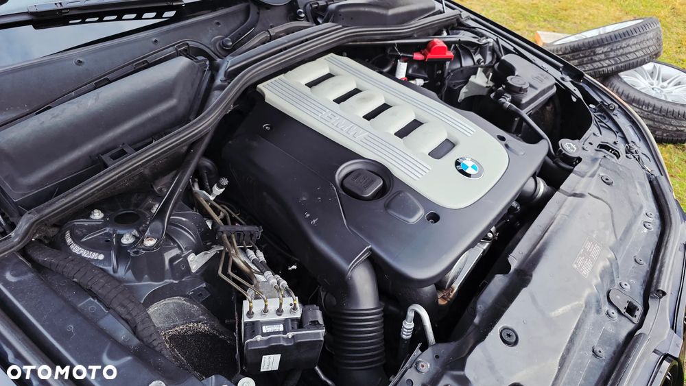 BMW Seria 5 530d - 28