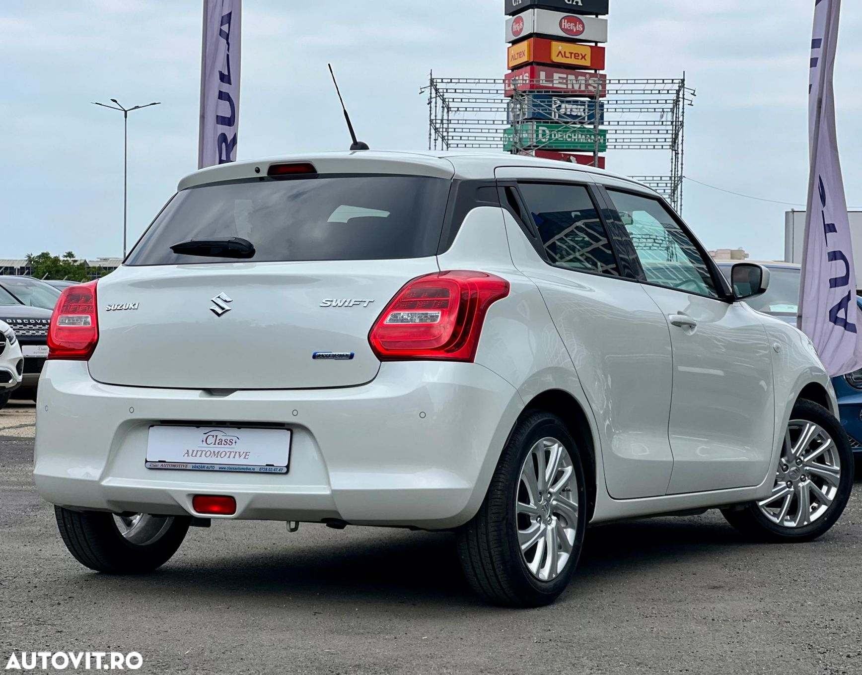 Suzuki Swift 1.2 Dualjet 12V MHEV CVT Passion - 7