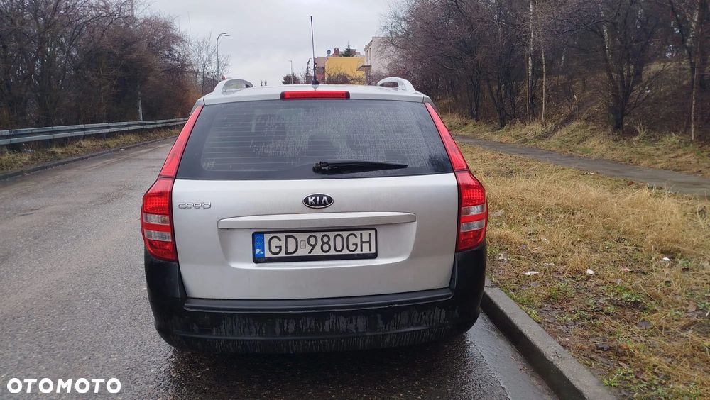 Kia Ceed 1.6 Comfort - 6