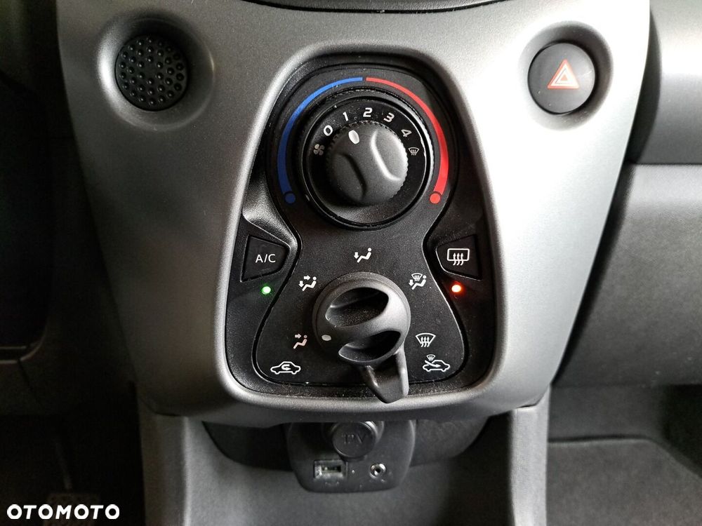 Toyota Aygo - 23