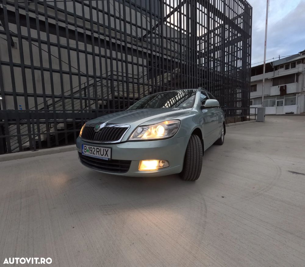 Skoda Octavia Combi 1.6 TDI Elegance 4x4 - 2