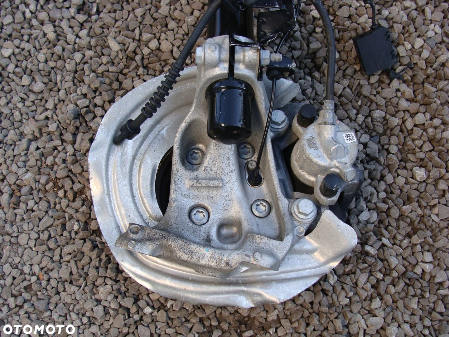 AMORTYZATOR ZWROTNICA PRAWA F30 320D 6792286-05 - 5