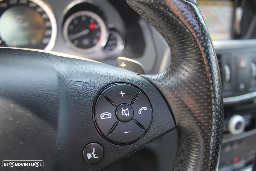 Mercedes-Benz E 250 CGi Avantgarde BlueEfficiency Auto - 16