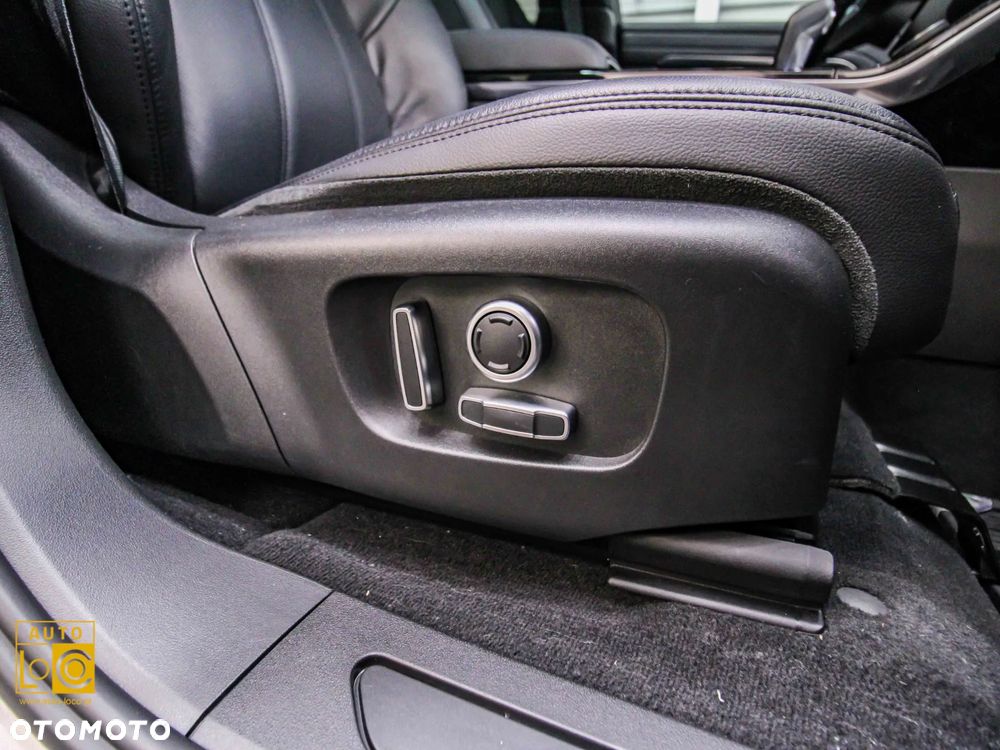 Land Rover Range Rover Evoque 2.0 P200 mHEV HSE - 37