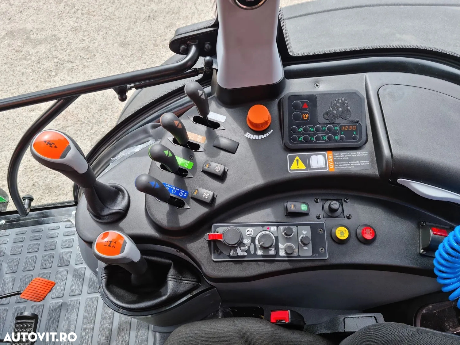 ARMATRAC 1254 Lux Euro 5 - 14