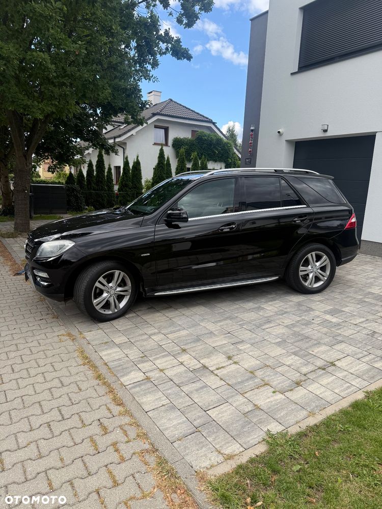 Mercedes-Benz ML 350 BlueTEC 4-Matic - 2